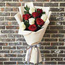 Букет цветов из:  Розы в Карабулаке