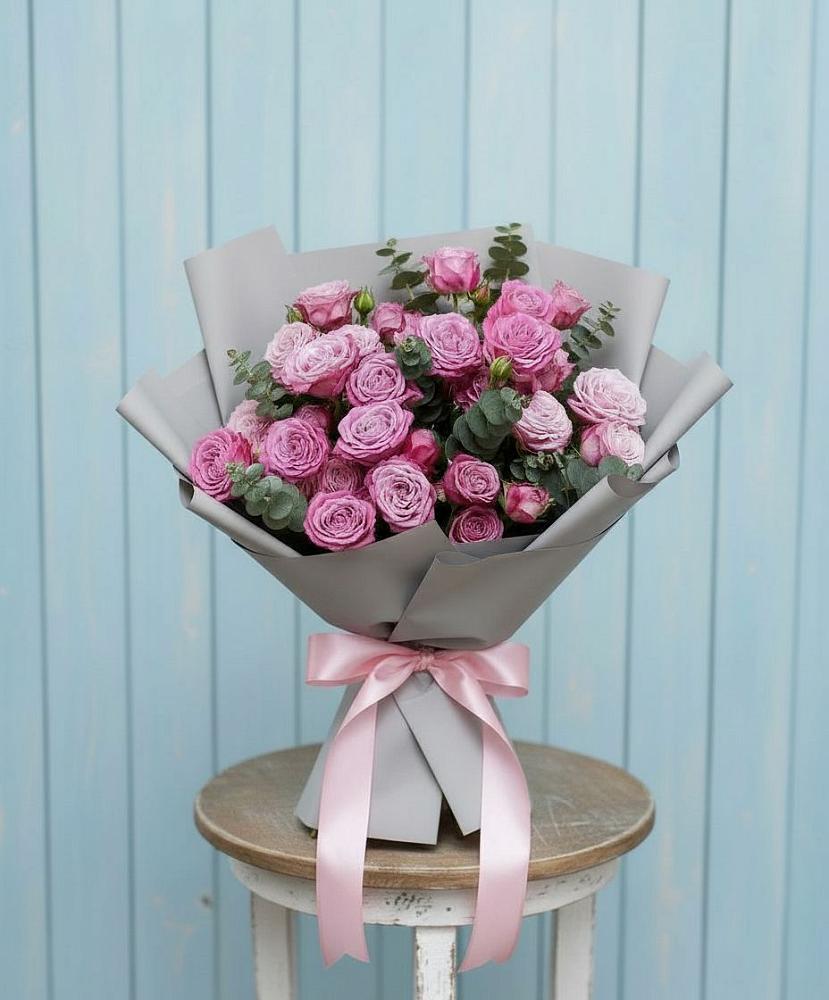 Букет цветов из: Розы в Карабулаке