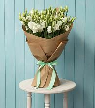 Букет цветов из:  Лизиантусы в Карабулаке