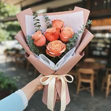 Букет цветов из:  Розы в Карабулаке