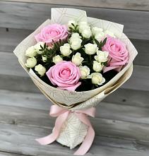 Букет цветов из:  Розы в Карабулаке