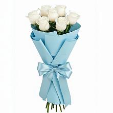 Букет 7 белых роз Проуд в Карабулаке