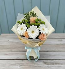 Букет цветов из:  Герберы, Розы и Хризантемы в Карабулаке