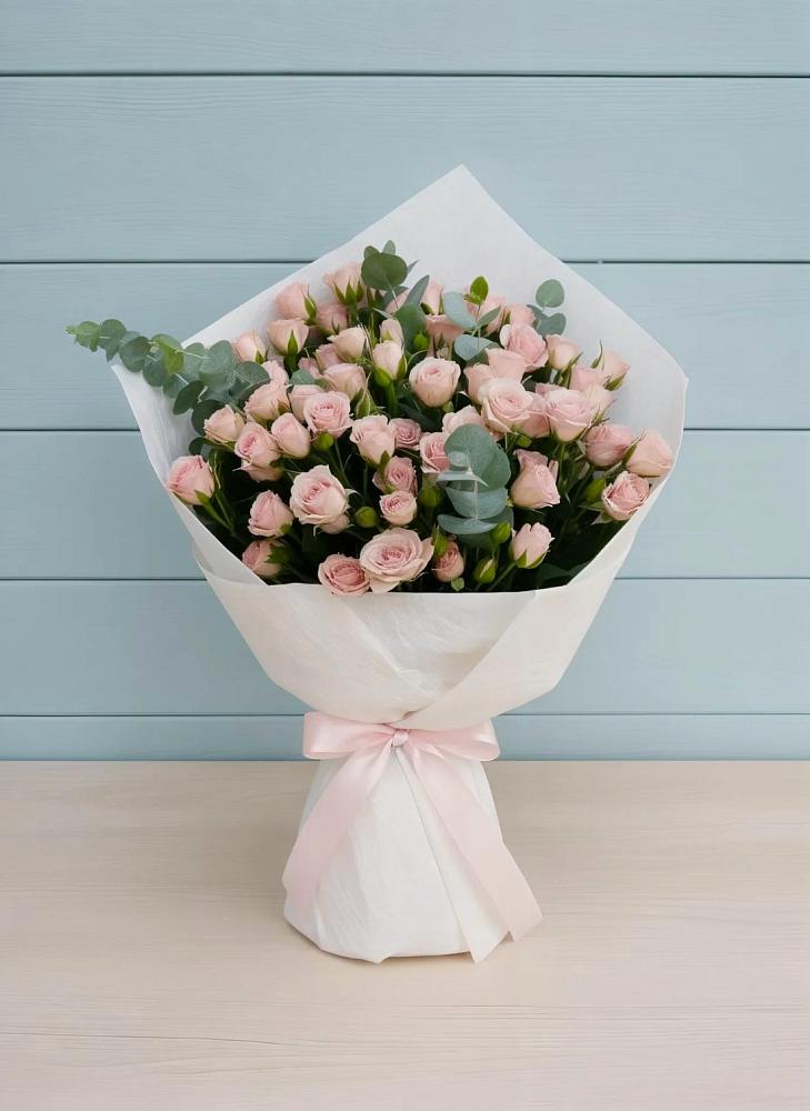 Букет цветов из: Розы в Карабулаке