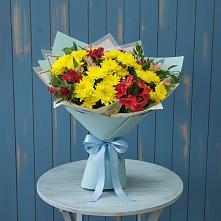 Букет цветов из:  Альстромерии и Хризантемы в Карабулаке