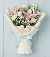 Букет цветов из:  Лилии в Карабулаке