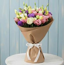 Букет цветов из:  Лизиантусы в Карабулаке