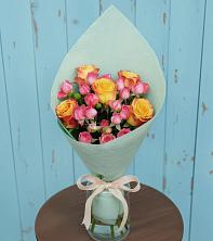 Букет цветов из:  Розы в Карабулаке