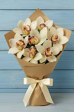 Букет цветов из:  Орхидеи и Розы в Карабулаке